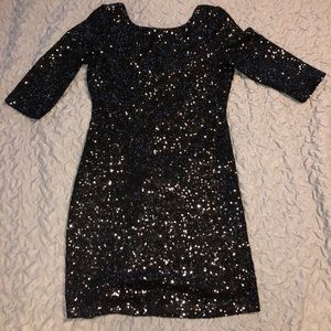 Black sequenced dress long sleeve